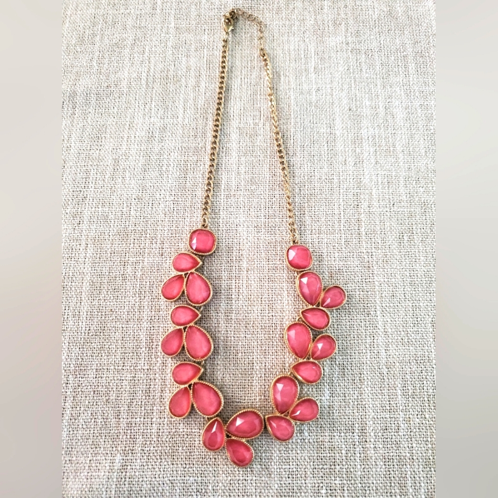 Pretty pink floral necklace